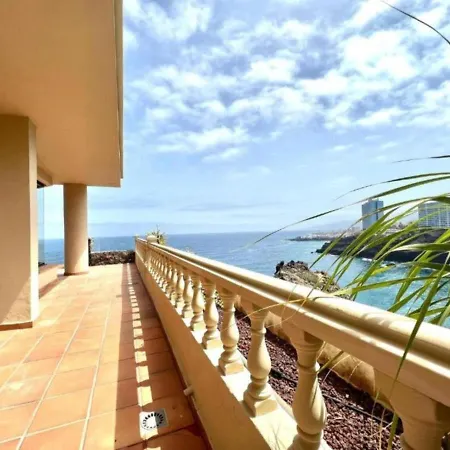 Three Bedrooms With Sea View,heated Pool In Winter, First Line Of The Atlantic Ocean Apartment Los Realejos
