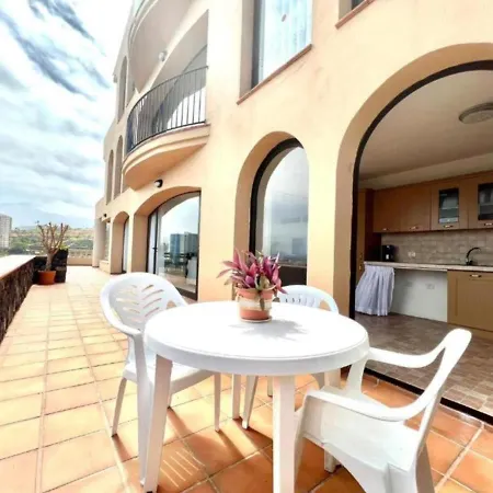 Three Bedrooms With Sea View,heated Pool In Winter, First Line Of The Atlantic Ocean Apartment Los Realejos