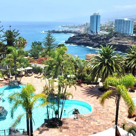 Three Bedrooms With Sea View,heated Pool In Winter, First Line Of The Atlantic Ocean Apartment