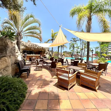 Three Bedrooms With Sea View,heated Pool In Winter, First Line Of The Atlantic Ocean Apartment