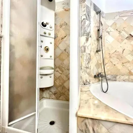 Three Bedrooms With Sea View,heated Pool In Winter, First Line Of The Atlantic Ocean Apartment *
