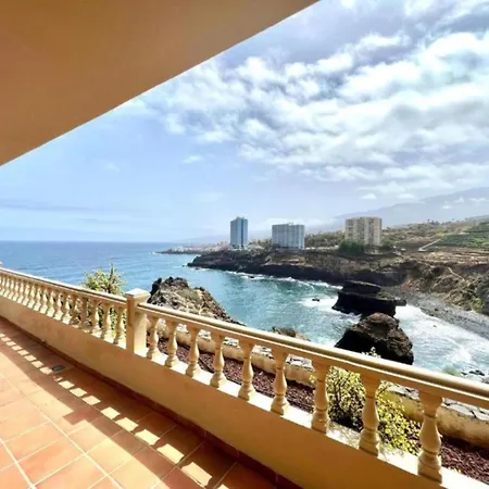 Three Bedrooms With Sea View,heated Pool In Winter, First Line Of The Atlantic Ocean *