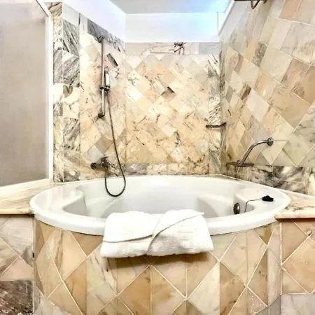 Three Bedrooms With Sea View,heated Pool In Winter, First Line Of The Atlantic Ocean 아파트 *