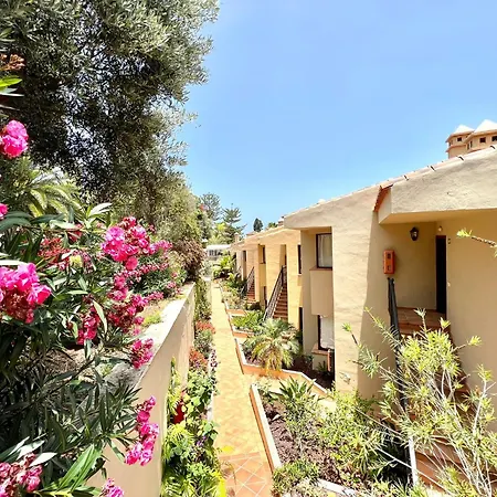 아파트 Three Bedrooms With Sea View,heated Pool In Winter, First Line Of The Atlantic Ocean 로스 레알레호스